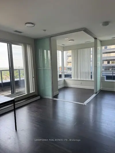 5 Sheppard Avenue E 1720, Toronto, On M2n 2z8