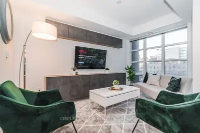 501 Adelaide Street 404, Toronto, On M5v 0r3