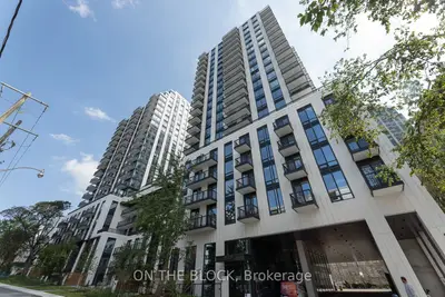 91 Montclair Avenue 623, Toronto, On M5p 0a9