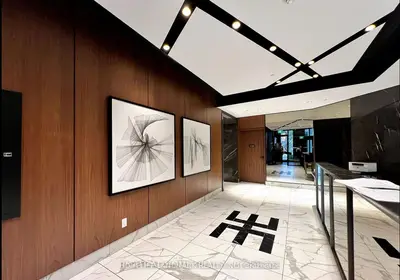 327 King Street W 1104, Toronto, On M5y 0w7
