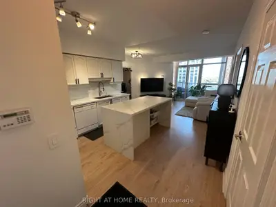 80 Harrison Garden Boulevard 1419, Toronto, On M2n 7e3