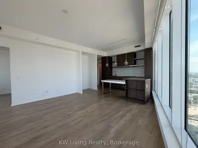 197 Yonge St Street 3902, Toronto, On M5b 1m4