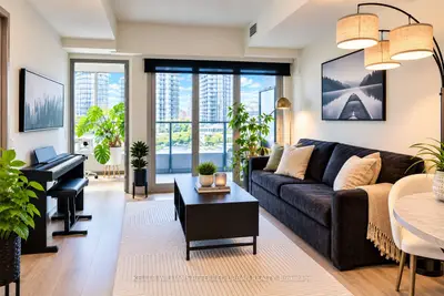 3 Concord Cityplace Way 530, Toronto, On M5v 0x4