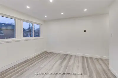 901 Millwood Road B, Toronto, On M4g 1x2