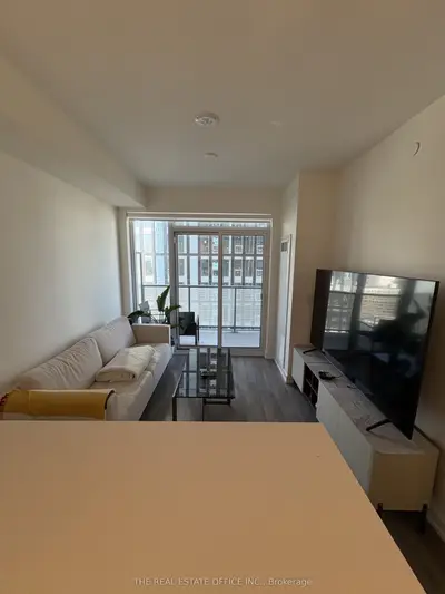 89 Church Street 3301, Toronto, On M5c 0b7