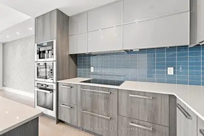 170 Avenue Road 401, Toronto, On M5r 0a4