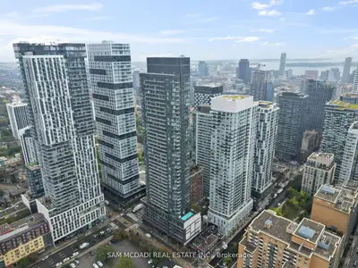 159 Dundas Street E 1906, Toronto, On M5b 1e4