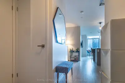 31 Tippett Road 657, Toronto, On M3h 0c8