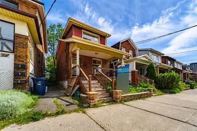 235 Oakwood Avenue, Toronto, On M6e 2v3