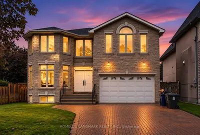 162 Byng Avenue, Toronto, On M2n 4k9