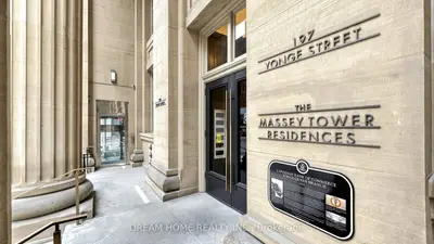 197 Yonge St Street 1701, Toronto, On M5b 0c1