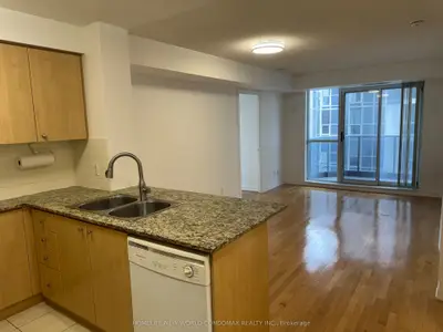 5791 Yonge Street 2105, Toronto, On M2m 3t9