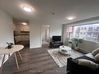 99 Bellevue Avenue 12, Toronto, On M5t 2n8