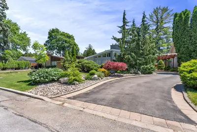 17 Kestell Lane, Toronto, On M3a 2z2
