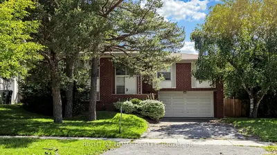 7 The Links Road, Toronto, On M2p 1t4