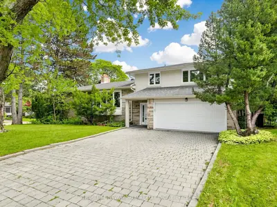 5 Alderdale Court, Toronto, On M3b 2h8