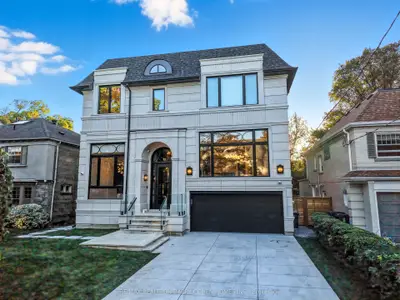 14 Glen Cedar Road, Toronto, On M6c 3g1