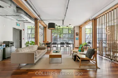 32 Britain Street, Toronto, On M5a 1r6