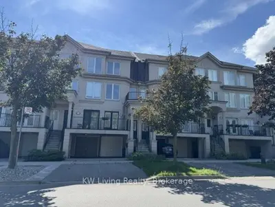 37b Green Belt Drive, Toronto, On M3c 1l8