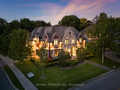 35 Normandale Crescent, Toronto, On M2p 1m7