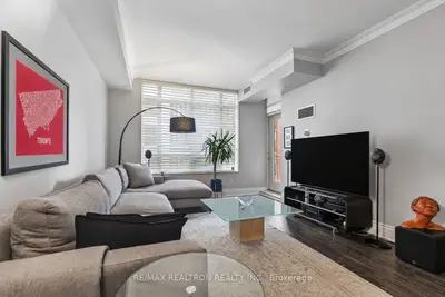 55 Delisle Avenue 707, Toronto, On M4v 3c2