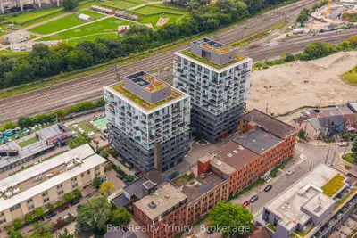 9 Tecumseth Street 1009, Toronto, On M5v 0s5