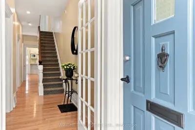 276 Robert Street, Toronto, On M5s 2k8