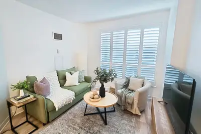 55 Bloor Street E 802, Toronto, On M4w 3w6