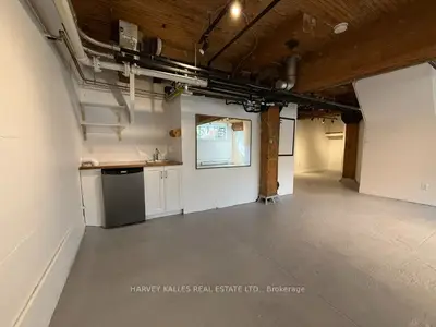77 Florence Street L02, Toronto, On M6k 1p4