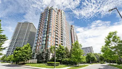 23 Lorraine Drive 502, Toronto, On M2n 6z6