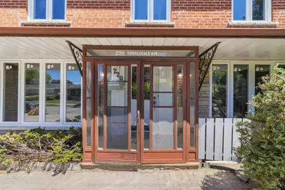 220 Torresdale Avenue Main, Toronto, On M2r 3e8