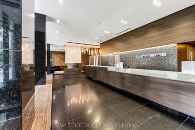 770 Bay Street 709, Toronto, On M5g 0a6