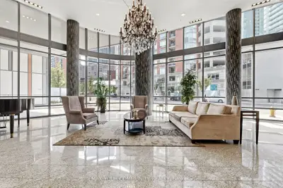 825 Church Street 2101, Toronto, On M4w 3z4