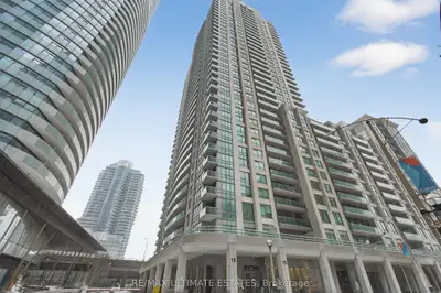 19 Grand Trunk Crescent 2205, Toronto, On M5j 3a3