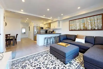 41 Beatrice Street 2nd & 3rd Floor, Toronto, On M6j 2t2
