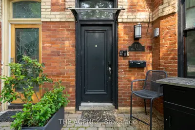 31 Rose Avenue, Toronto, On M4x 1n7