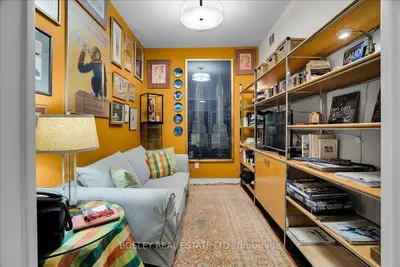 77 Mcmurrich Street 306, Toronto, On M5r 3v3