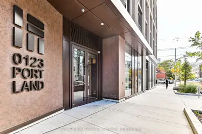123 Portland Street 1007, Toronto, On M5v 0v9
