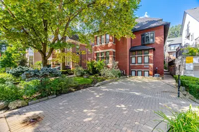228 St George Street 10, Toronto, On M5r 2n5