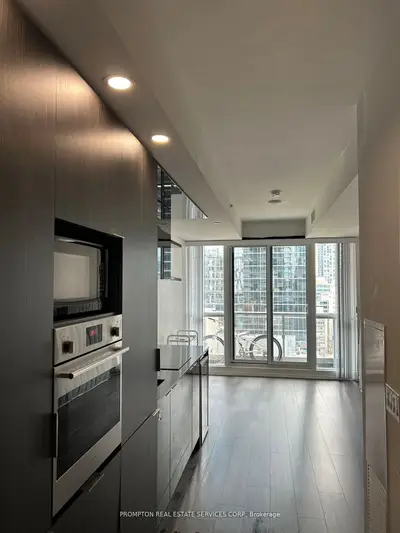70 Temperance Street 2005, Toronto, On M5h 0b1