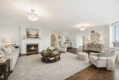80 Harrison Garden Boulevard 1821, Toronto, On M2n 7e3