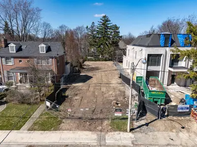 390 Glencairn Avenue, Toronto, On M5n 1v1