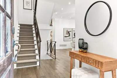 46 Bernard Avenue, Toronto, On M5r 1r2