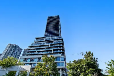5 Defries Street 2502, Toronto, On M5a 0w7