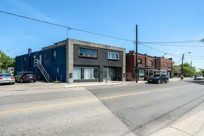 427 Vaughan Road Main, Toronto, On M6c 2p1