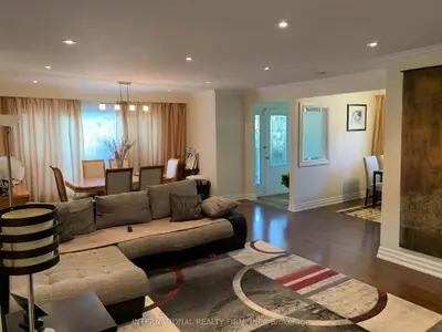 66 Dewlane Drive, Toronto, On M2r 2p8