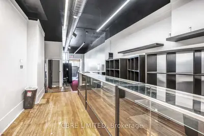 685 Yonge Street, Toronto, On M4y 2b2