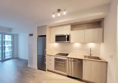 121 Lower Sherbourne Street 946, Toronto, On M5a 0w8