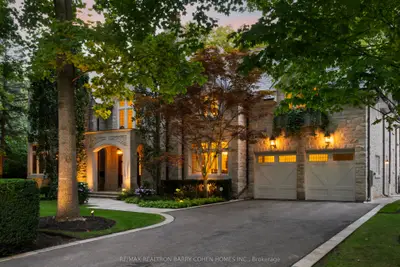 113 Donwoods Drive, Toronto, On M4n 2g7