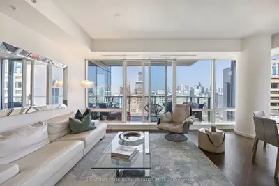 180 University Avenue 3006, Toronto, On M5h 0a2